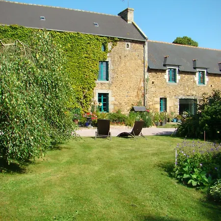Manoir De La Es Bret Holiday home Saint-Donan
